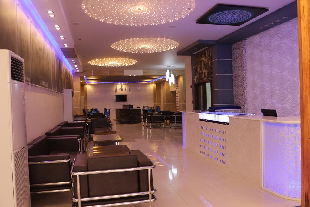 Icon Hotel North Edsa Quezón by Eksteriør bilde
